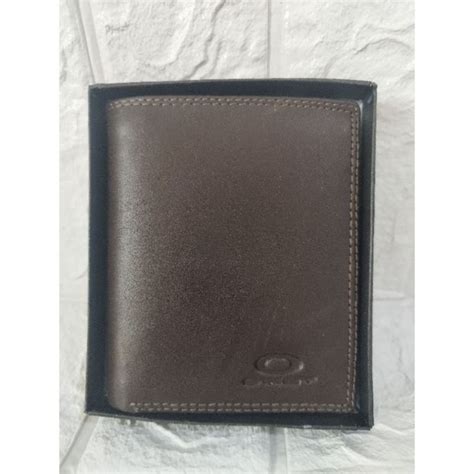 Jual Dompet Pria Kulit Asli Lipat Berdiri Lipat Tidur Oakley Braun