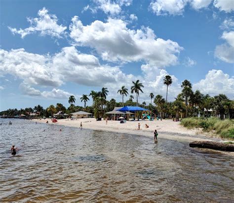 Collection 93 Pictures Is There A Beach In Cape Coral Florida Stunning