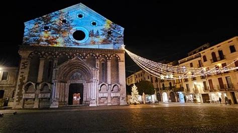 Natale a Vicenza la città a misura di visitatori nuovi parcheggi e