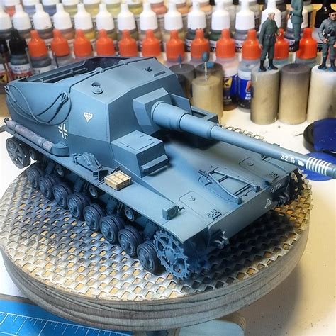 WIP - 1/35 Dicker Max. Dragon kit #6357. : r/modelmakers