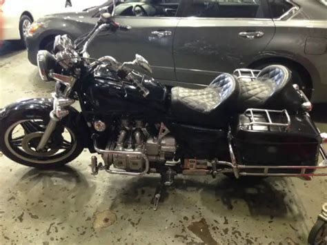 Honda Goldwing GL Gold Wing NAKED Classic