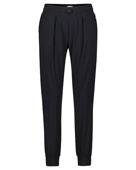 INA KESS Damen Hose LUXE LÉGER Track Pant Relaxed Fit in Schwarz kaufen