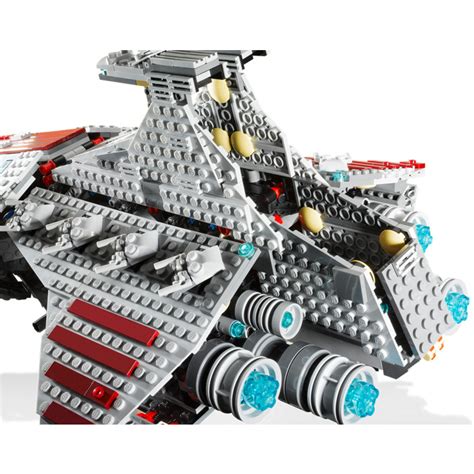 LEGO Venator-class Republic Attack Cruiser Set 8039 | Brick Owl - LEGO Marketplace