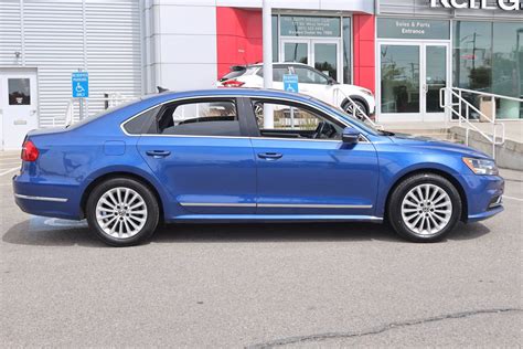 Pre Owned Volkswagen Passat Dr Sdn T Se At Dr Car In Salt