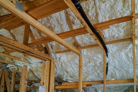 Spray Foam Insulation Pros and Cons - Barrier Insulation