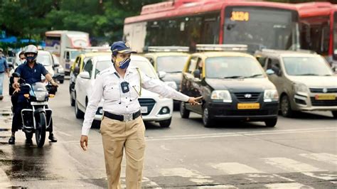 Mumbai Traffic Police Penalised 11 Thousand Motorists Amid Holi Celebrations