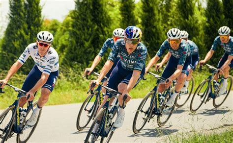 Tour De France Team Visma Lease A Bike A Remis En Place Un