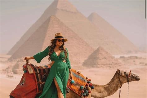 Private Tour To Giza Pyramids Memphis City Dahshur And Sakkara Pyramids