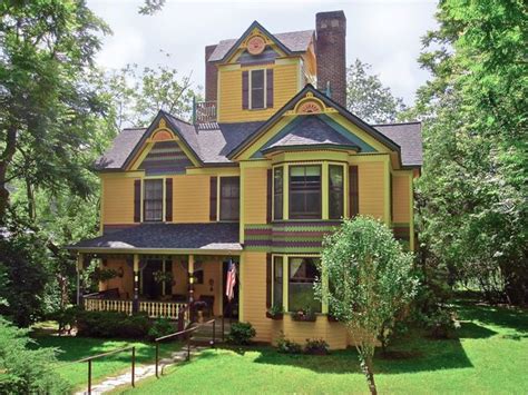 Colorful Painted Lady Victorian Houses Dream Homes Old Houses House