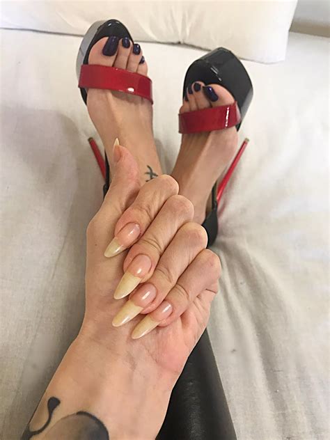 Natural Nails Nudes NailFetish NUDE PICS ORG