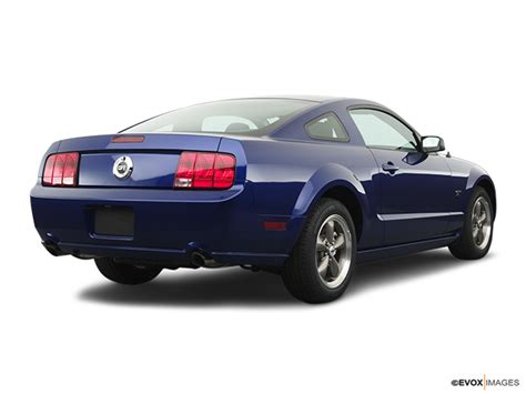 2005 Ford Mustang Specs Review Pricing And Photos