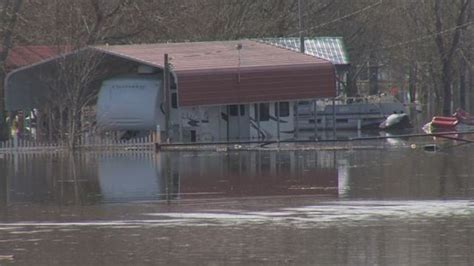 Weiss Lake Water Levels Receding