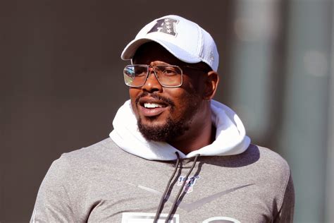 Broncos Von Miller Under Investigation By Police In Colorado The