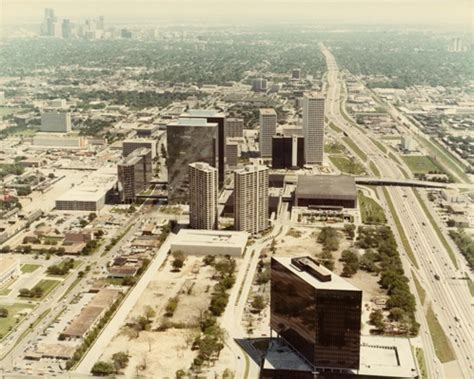 Unexpected City: Greenway Plaza Parking Garage | Rice Design Alliance