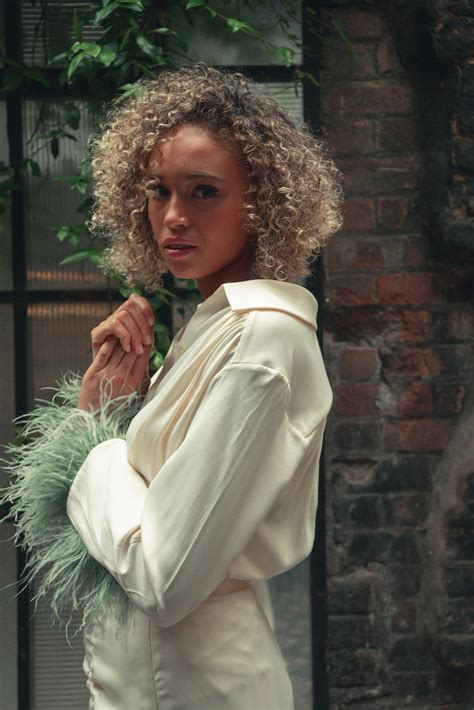 Ella-Rae Smith's Biography: Parents, Measurements, Boyfriend