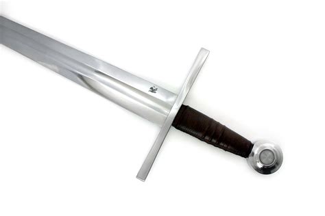 The Crusader Sword (#1303) - Darksword Armory