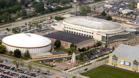 The resch center just opened a secret vip lounge for ticket holders 26