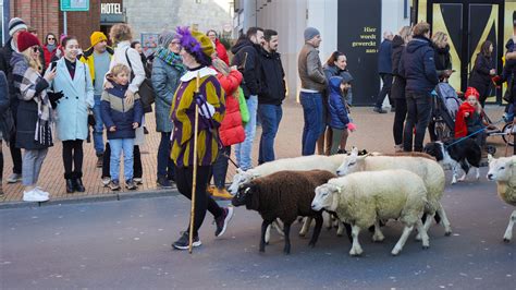 Sinterklaas Koninklijke Vereeniging Voor Volksvermaken