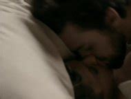 Naked Bárbara Paz in O Caçador