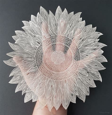 I Create Detailed And Delicate Flower Art, Which Can Take Up To 40 ...