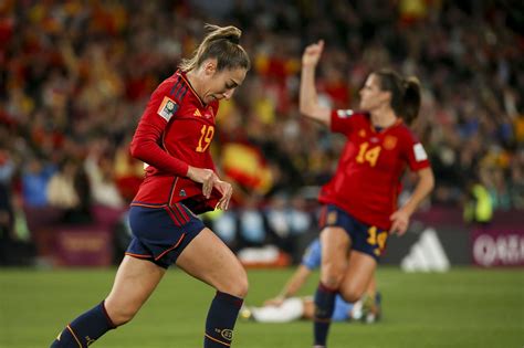 Cdm F L Espagne Bat L Angleterre Et Remporte Son Premier