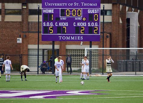 St. Thomas men’s soccer shuts out Oles – TommieMedia