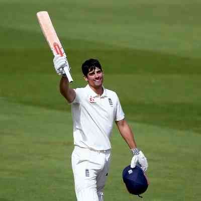 Sir Alastair Cook announces retirement from Professional cricket