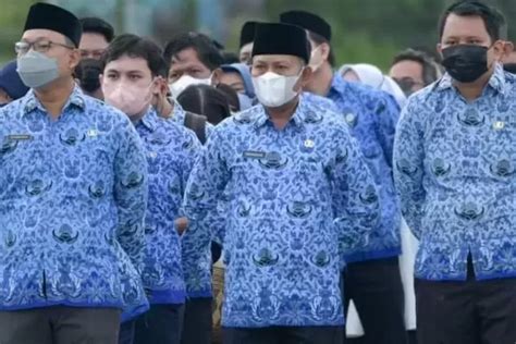 Sujud Syukur Inilah Besaran Gaji Pns Yang Resmi Berlaku Untuk Bulan