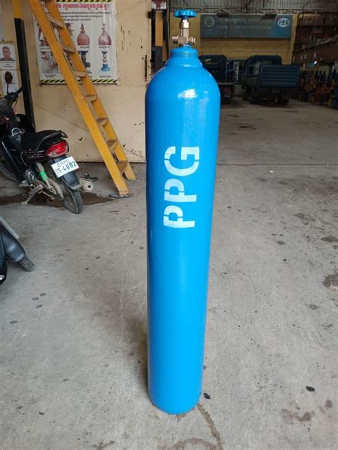 Phnom Penh Gas Center 40l Oxygen Steel Cylinder Cga 540 New