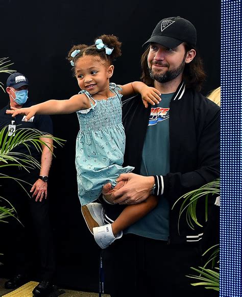 Proof Serena Williams Alexis Ohanian And Baby Olympia Are The Cutest