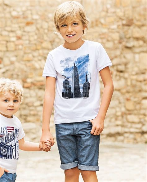 Scopri La Nostra Nuova Collezione Di Abbigliamento Per Bambini E