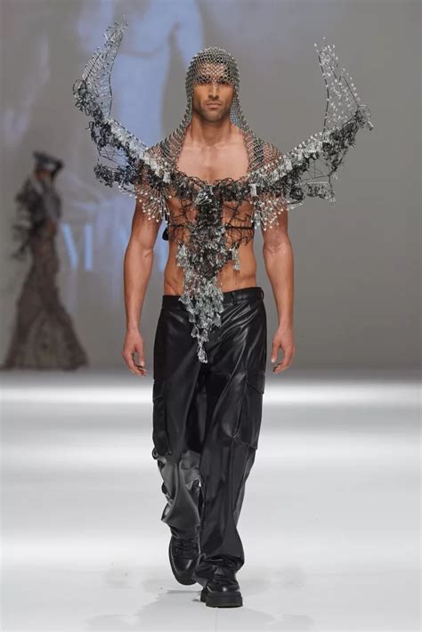 Dubai Fashion Week Fall Winter 2023 Highlights - EnVi Media