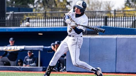 UBC sweeps Bushnell in doubleheader — Canadian Baseball Network