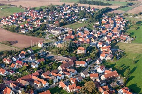 Sambach Von Oben Geb Ude Und Parkanlagen Des Gutshauses Und