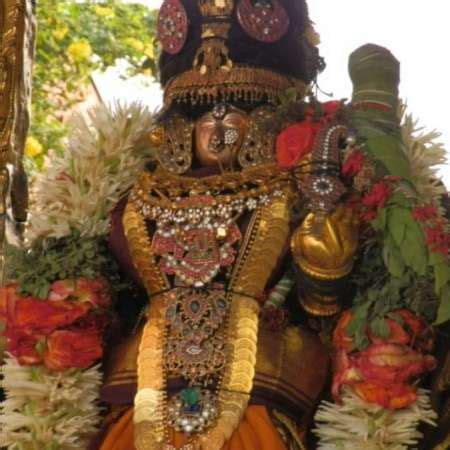 Srivilliputhur Andal Temple - History, Timings, Accommodations, Puja