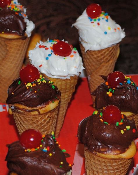 Party In A Basket Ice Cream Cone Cupcakes