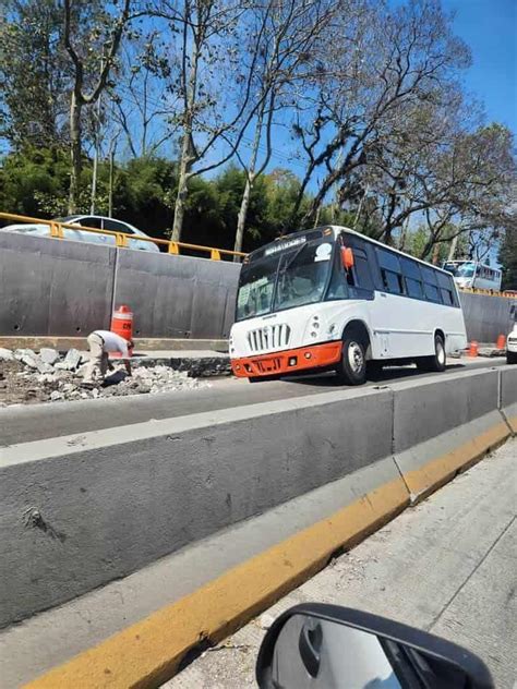 Autob S Cae En Zanja De Obras En Xalapa