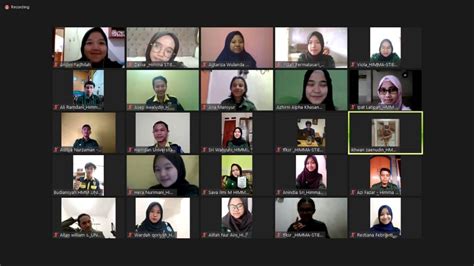 Studi Banding Himma Stie Sebelas April Sumedang Dengan Hmm Universitas