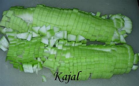 Kajal's.... - Recipes with Step by Step Pictures...: White gourd curry