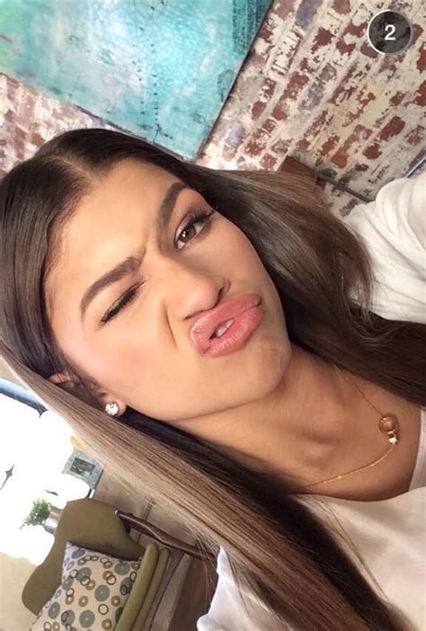 Zendaya On XOuts Snapchat 22415 Image 2574169 By Maria D On Favim