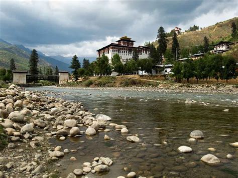 Dzongs of Bhutan: The Architectural Treat – bhutaninbound