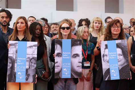 Jailed Iranian filmmaker Jafar Panahi competes in Venice