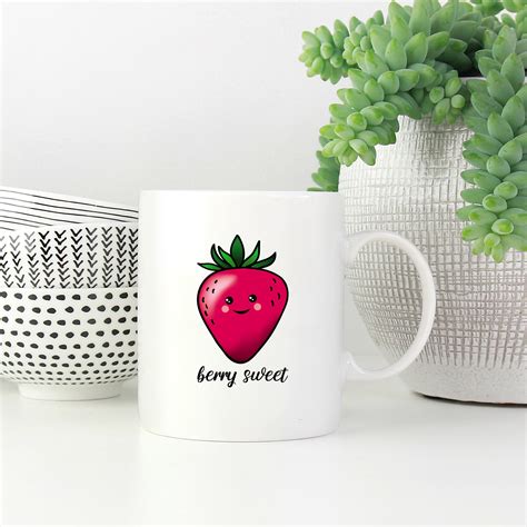 Erdbeer Svg Berry Svg Kawaii Erdbeere Erdbeer Clipart Etsy