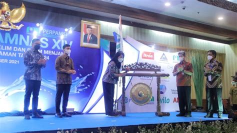 Perumda Tirta Pakuan Raih Penghargaan PERPAMSI Awards 2021 Kumparan