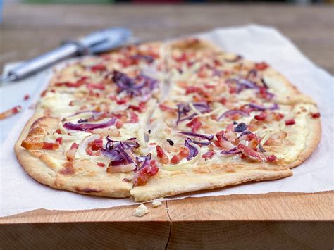 Zelf Flammkuchen Deeg Maken De Klassieker Recept Betty S Kitchen