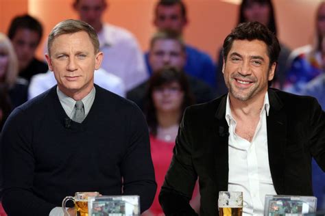 Daniel Craig And Javier Bardem Show Bond S New Interest In Beer