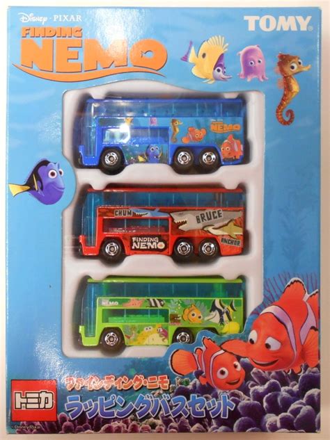 Tomy Tomica Gift Set Made In China 3 Car Set Finding Nemo Wrapping