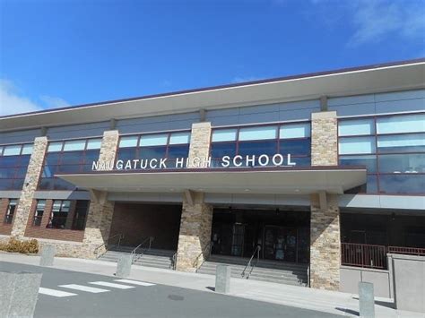 Naugatuck Public Schools Holds Vaccine Clinic For Staff Naugatuck Ct