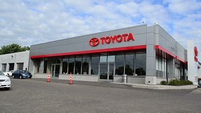 MAPLEWOOD TOYOTA - Updated January 2025 - 71 Photos & 121 Reviews ...