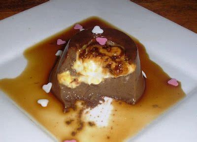 Flan de chocolate con corazón quesero va de flanes Receta Petitchef